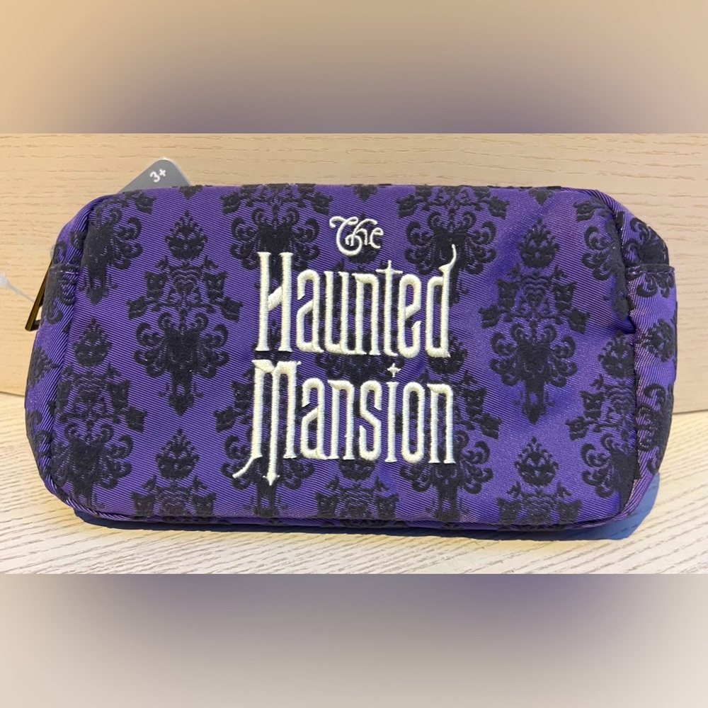 Disney Parks Purple Wallpaper Velvet Haunted Mansion Fanny Pack Belt Bag NEW